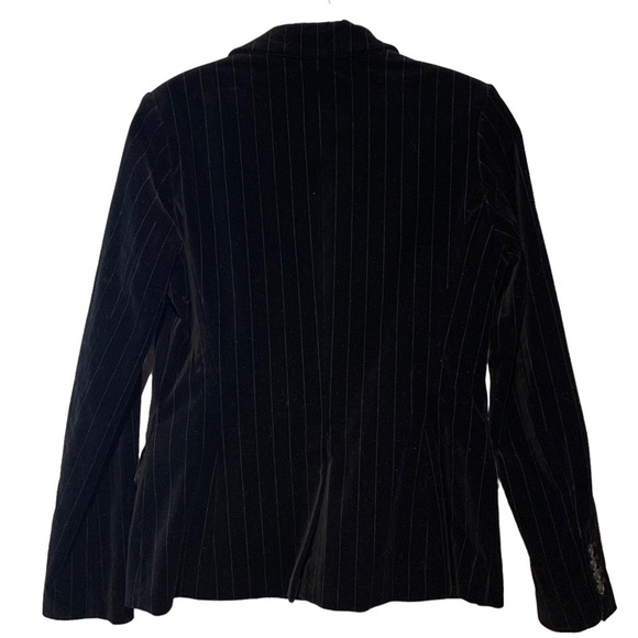 H&M Velvet Pinstriped Blazer - Picture 2 of 13